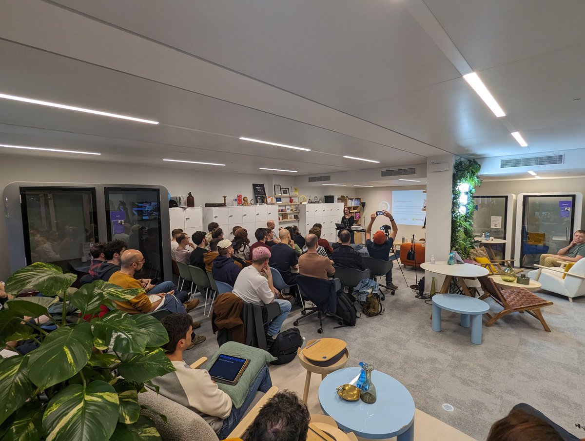 Le #meetup #managersintech chez <a href="/OCFrance/">OpenClassrooms</a>, c'est parti !