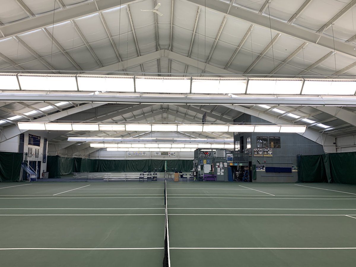 📸 College Project Spotlight! 🎾 Check out our transformation at @PrinCollege 🌟🎾 The new LED's are shining bright 😎 & the results are 💯🚧🎉 Learn more: hubs.ly/Q02rR-B30 @PrinAthletics, @ITA_Tennis, @umacathletics #PrincipiaCollege #Elsah #IL #wearecollegetennis