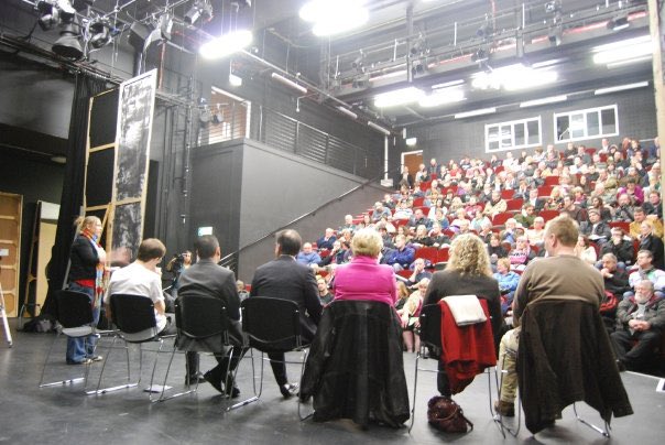 15 years ago we held a public meeting to discuss how to save Cardiff’s Vulcan Hotel. Whilst I wish it was still in Adamsdown, next month it’s due to re-open at @StFagans_Museum. It’s had quite the journey! Thanks to all involved 🙏 Remember your visit @theJeremyVine?!