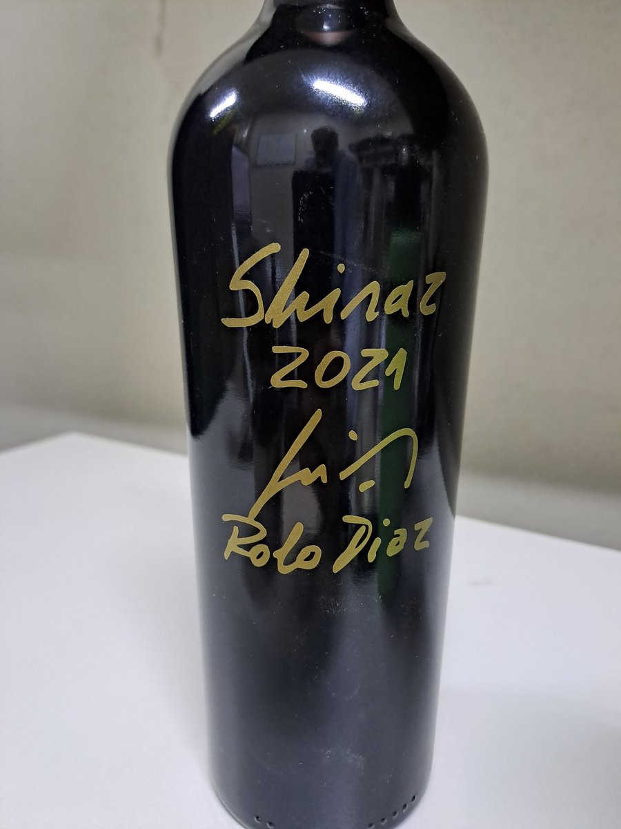 Botello - Arte en Vinos (@botellovinos) on Twitter photo El señor shiraz es Tucumano, de la mano del gran Rolo. <a href="/AltoslaC/">AltoslaCienaga</a> #vinosdetucuman #elvinoenvinoteca El señor shiraz es Tucumano, de la mano del gran Rolo. <a href="/AltoslaC/">AltoslaCienaga</a> #vinosdetucuman #elvinoenvinoteca