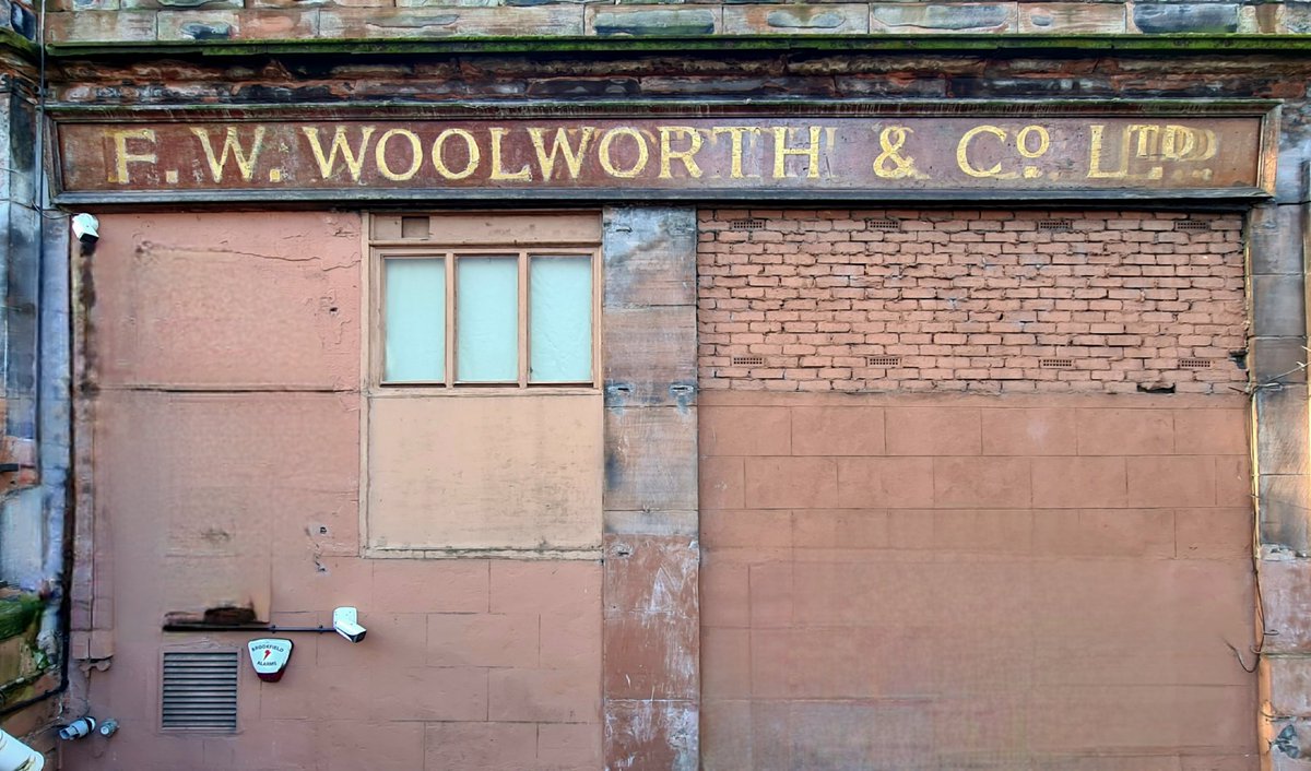 Ghost sign over the back entrance to the former Woolworths store on the ground floor of Charing Cross Mansions in Glasgow. The main store front was at 22 to 26 St. George's Road (where Tinderbox now is). 

Cont./

#glasgow #architecture #charingcross #ghostsign #glasgowghostsign