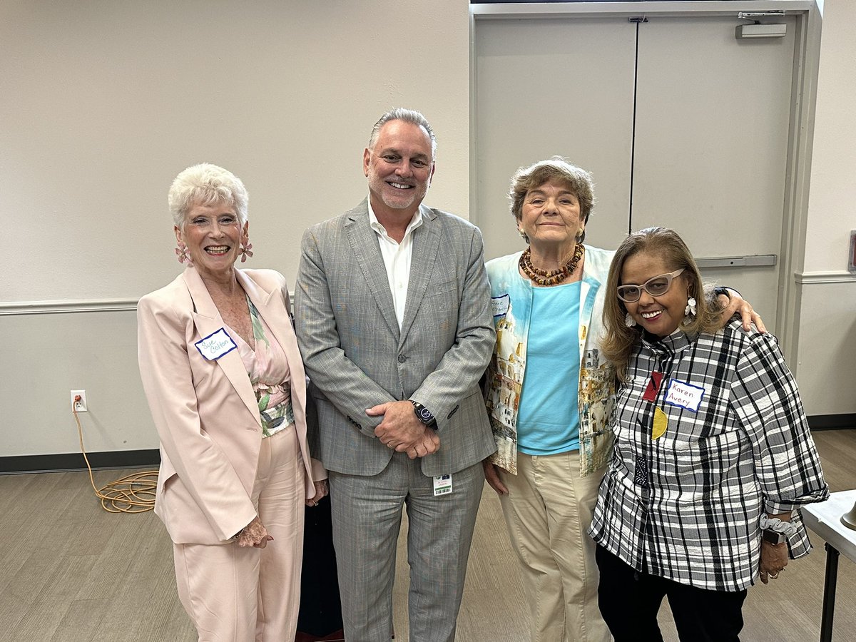 Had the honor to speak to our Broward County Retired Educators Association. My first words were “thank you” as they are the reason many of us can read this. So much success and experience in this room. I’m in awe! @browardschools