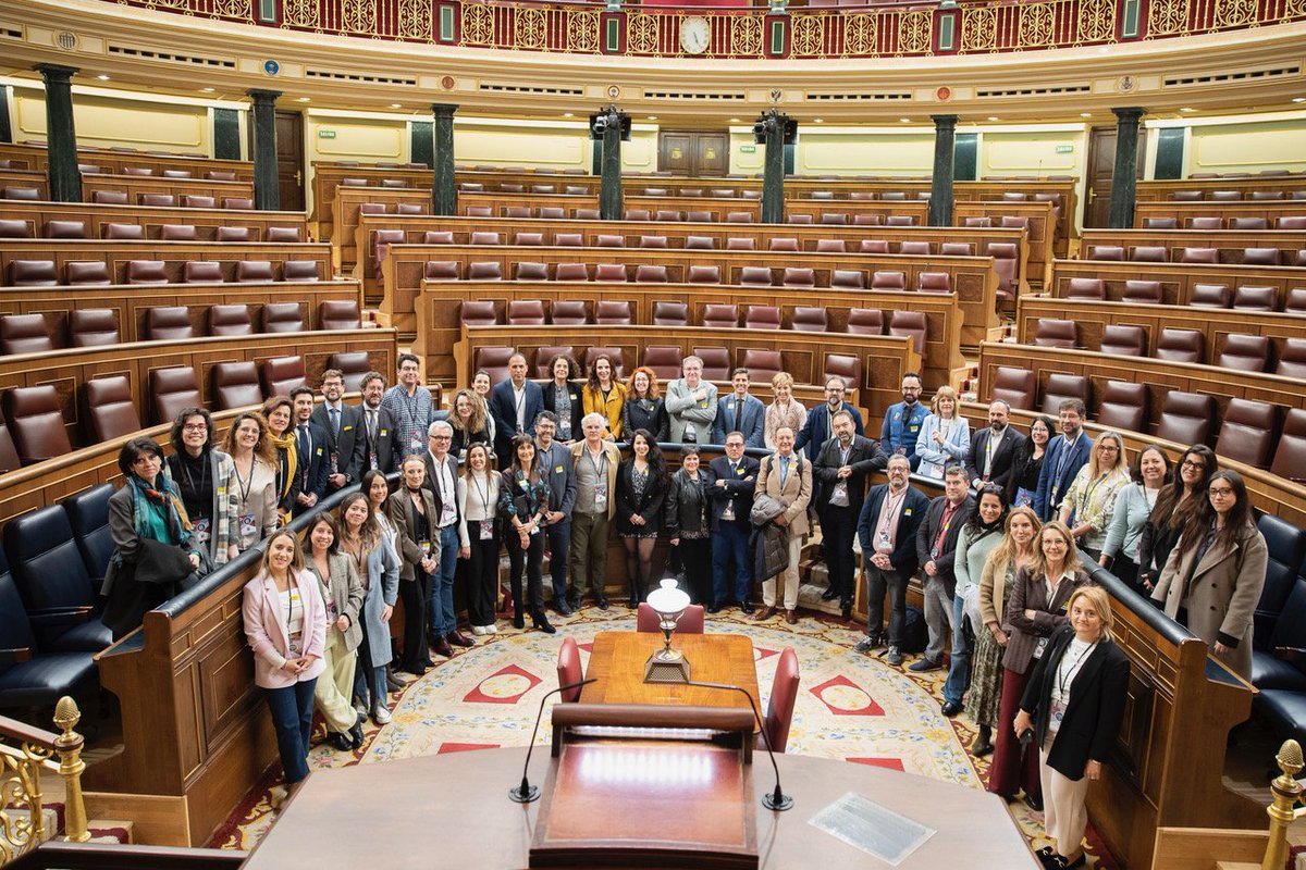 Excelente día representando a @UEuropea en las IV Jornadas Taller de Ciencias y Políticas Públicas relacionadas con la delincuencia en el Congreso de los Diputados, sede de la soberanía popular. Hemos presentado nuestro proyecto sobre la percepción del terrorismo entre jóvenes.