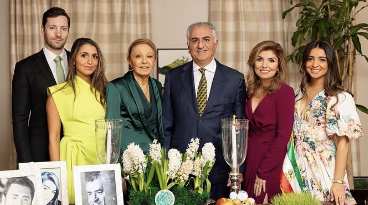 @weimers THANK you very much indeed 🌹🌼
#IRGCterrorists 
#KingRezaPahlavi
#MEPeaceWithPahlavi 💫👑