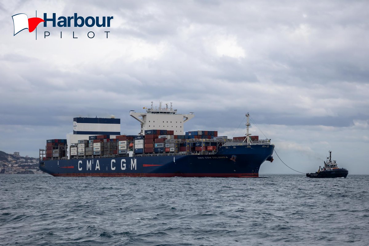 CMA CGM Columbia assisted Boluda tugs inbound Algeciras port. harbourpilot.es/wp-content/upl…