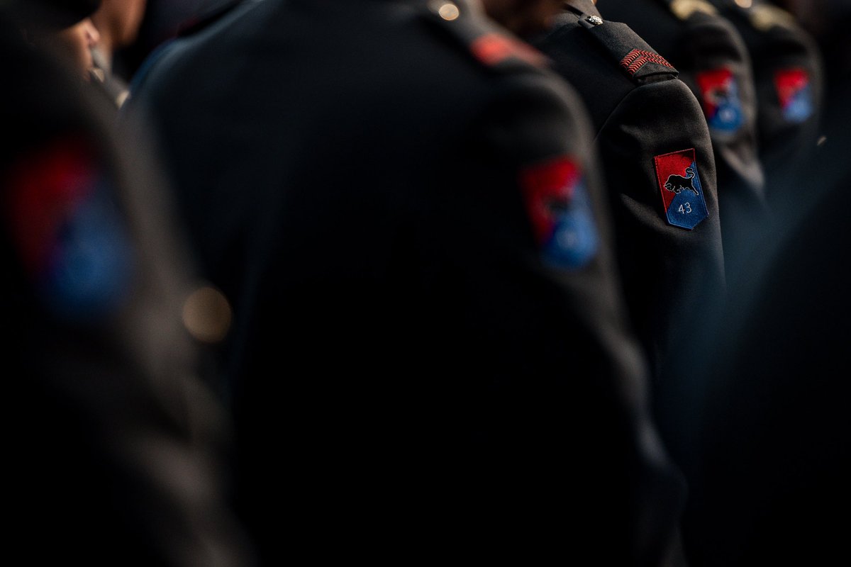 300 militairen hebben vandaag hun Herinneringsmedaille Internationale Missies (HIM) ontvangen voor hun deelname aan een NAVO-missie in Litouwen. Plaatsvervangend Commandant der Strijdkrachten viceadmiraal Boudewijn Boots reikte de medailles uit in een evenementenhal in Gorinchem.