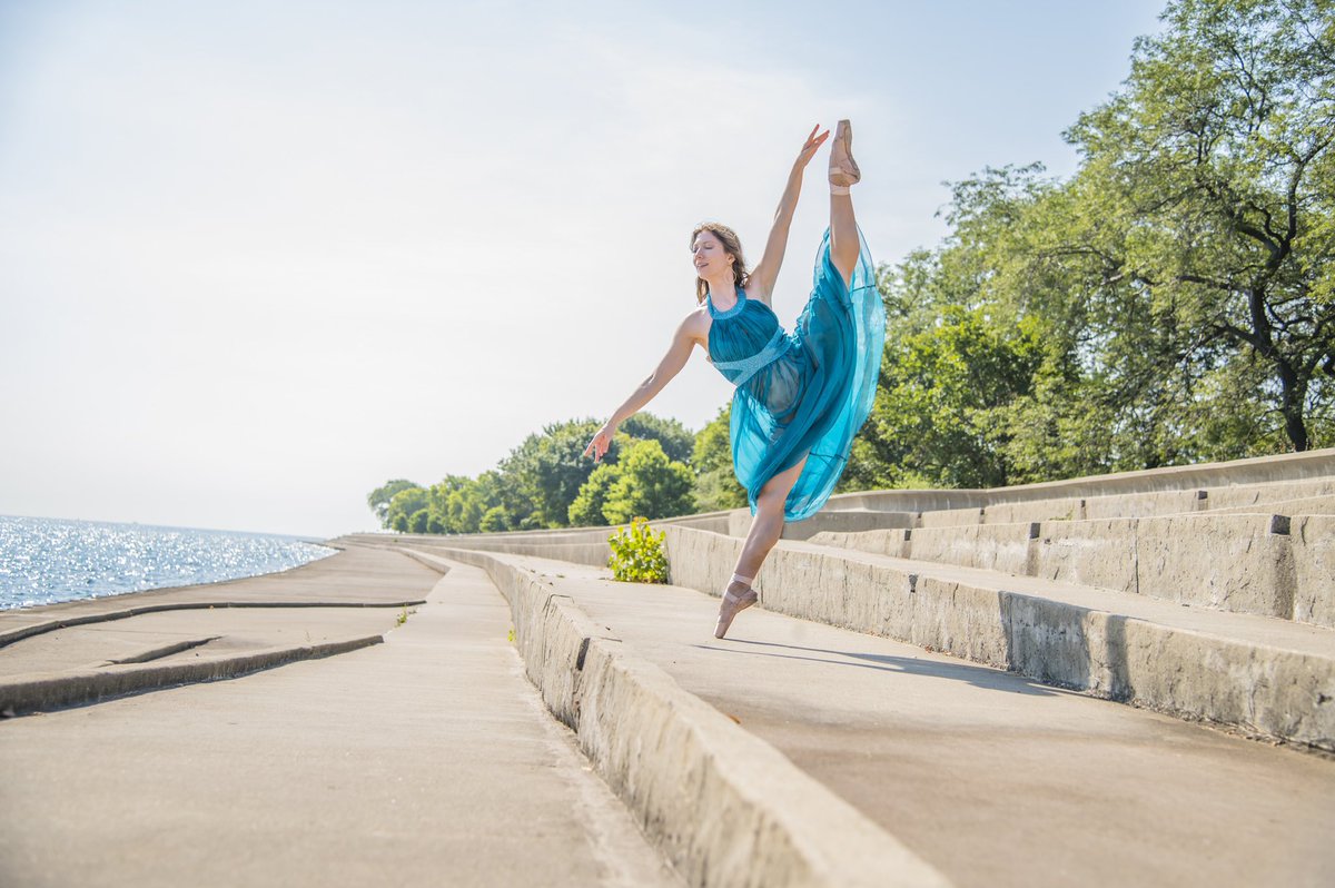 Who is going to <a href="/EXXXOTICA/">EXXXOTICA Expo</a> #chicago and wants to set up a photo shoot while in town? 
I have availability the morning of the 12th - 15th (early afternoon), let me know your ideas and let’s collab!