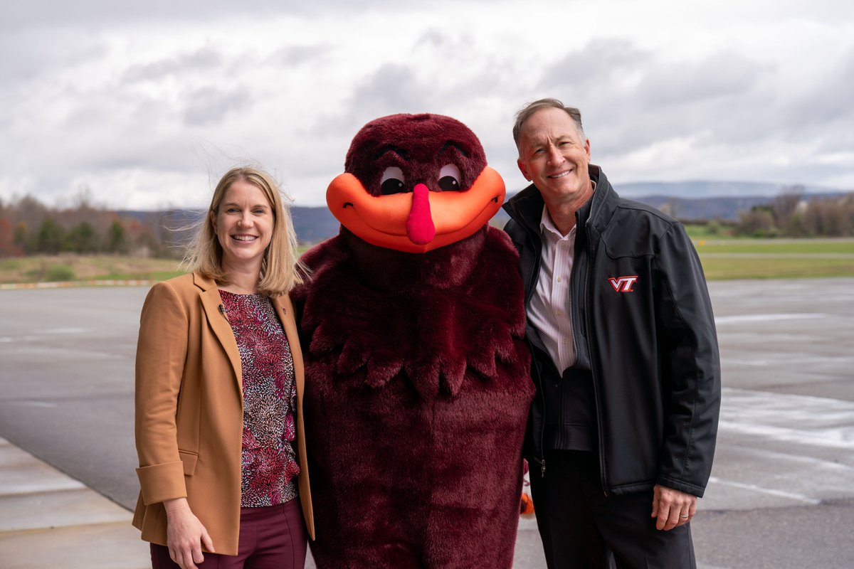 hokiesports's tweet photo. In case you missed it, @HokiesWBB's coach Duffy is home! https://t.co/7EpBHsvtwW