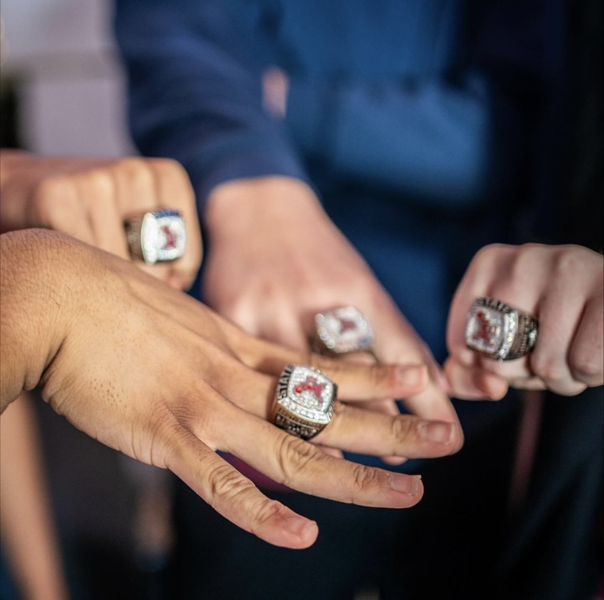 We love these 2023 volleyball championship rings for Saint Louis School. 💍Congrats, team! 🏐 

📷 hjhawaii #HerffJones #HJChamp #ChampionHasARingToIt #HJChampRing #Champion