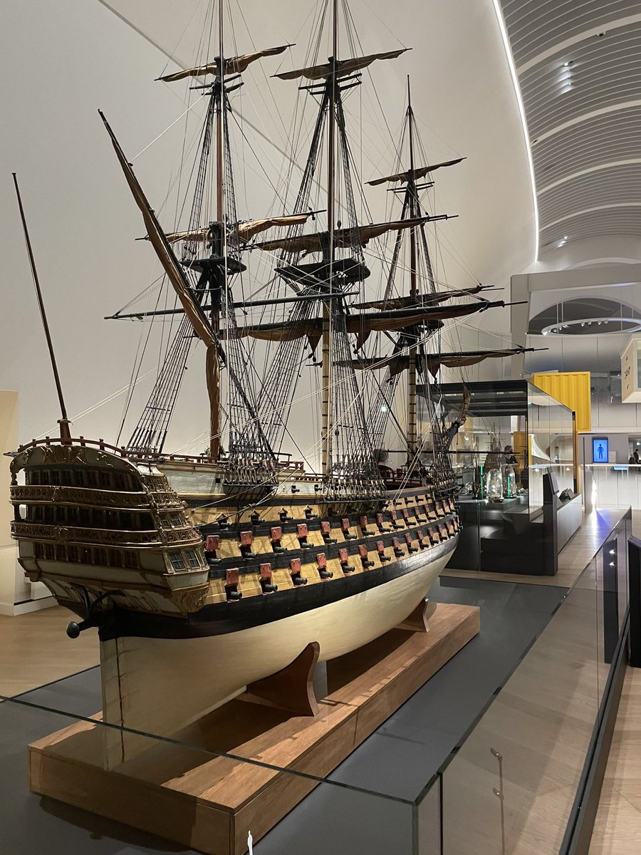 StoryTaste's tweet photo. [#smv591] Embarquez sur des navires flambant neuf ….
Modèle de barque Égypte 2200 av JC
Ou le royal Louis vers 1770
Pour un #storytelling émouvant du @museemarine https://t.co/SvGBQKIbLn
