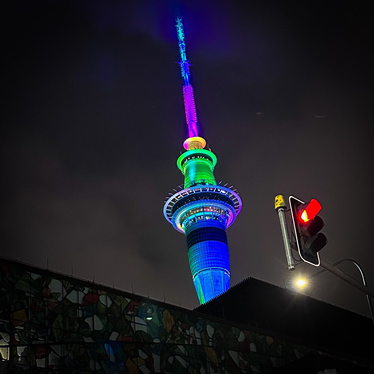 love the giant rainbow sky finger to Brian from Tāmaki Makaurau 👏🏽👍🏽🎉🌈💪🏽