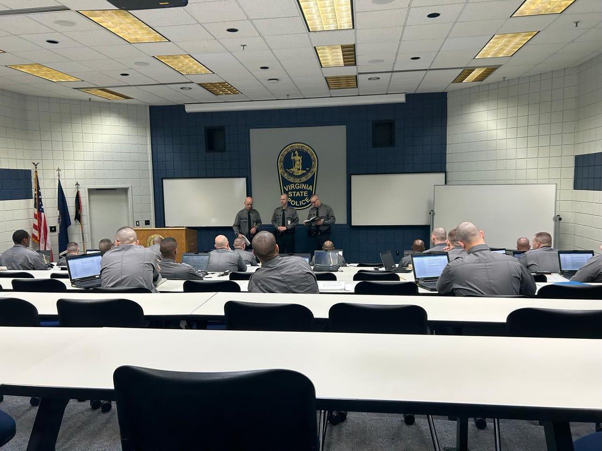 VSPPIO's tweet photo. Members of the 141st Basic Session practice public speaking and grab some lunch as their training continues (Graduation scheduled for August).
#Justlikemomusedtomake https://t.co/TmG1D8saEZ