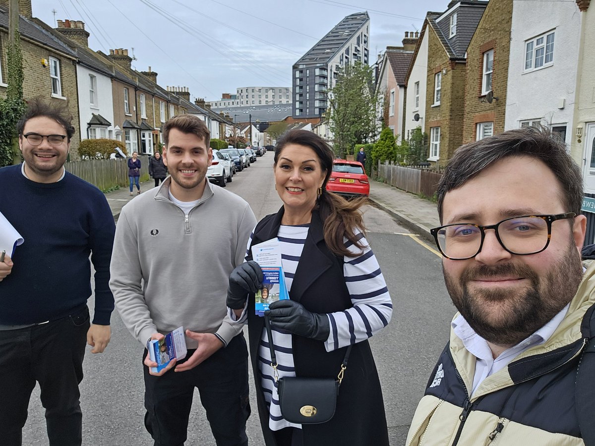 Out with @VoteHannahGray and @JoshCW_politics in #Shortlands this evening, campaigning for @GemmaJTurrell ahead of next months by-election.
