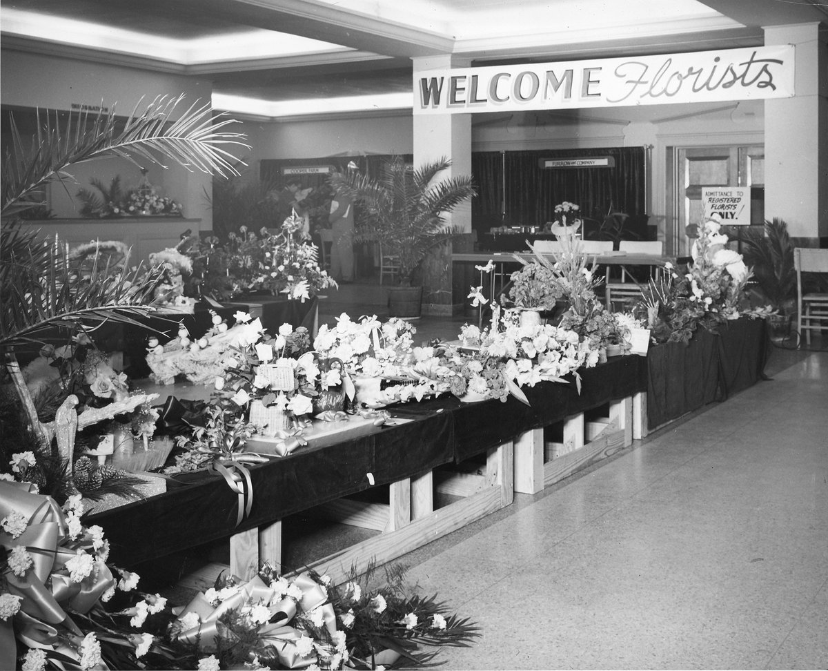 Spring florals. 😍 #tbt #okstate