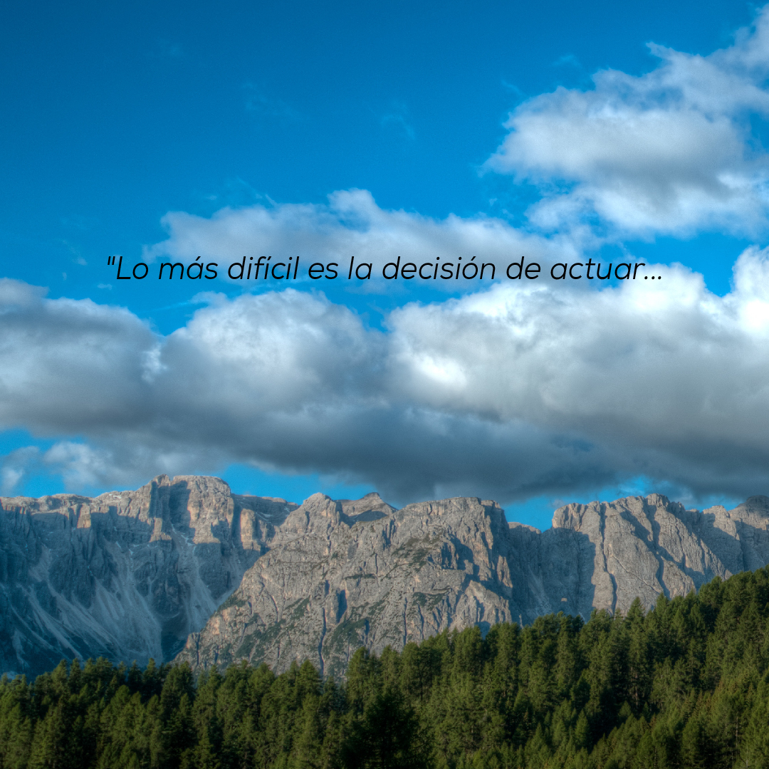 FiliMartinezM's tweet photo. Cuando decidimos actuar, mostramos nuestro compromiso con nuestros sueños.💪✨
#lunes #iniciodesemana #Motivacion https://t.co/n8JyLDuEL4