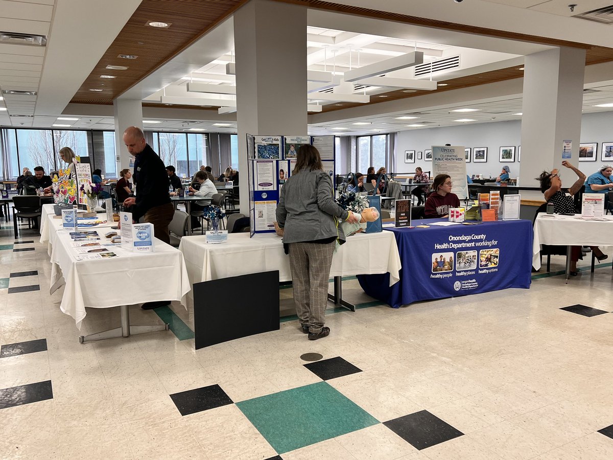 #PublicHealthWeek continues at Upstate, providing resources and information to make our communities healthier and safer. @OnondagaCounty Health Department is giving away free Narcan devices; and Upstate’s Smoking Cessation program is offering nicotine tablets & comfort kits.