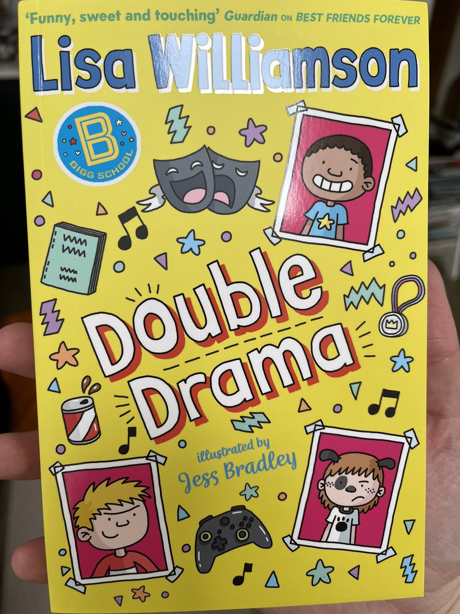 Happy #BookBirthday to Double Drama, the 2nd in the #BiggSchool series. Perfect for Y6+ & this one deals with being a young carer, financial hardship & a love of the arts. Brilliant! @lisa_letters @VenkmanProject Thanks @guppybooks 📖 checkemoutbooks.wordpress.com/2024/04/04/dou…