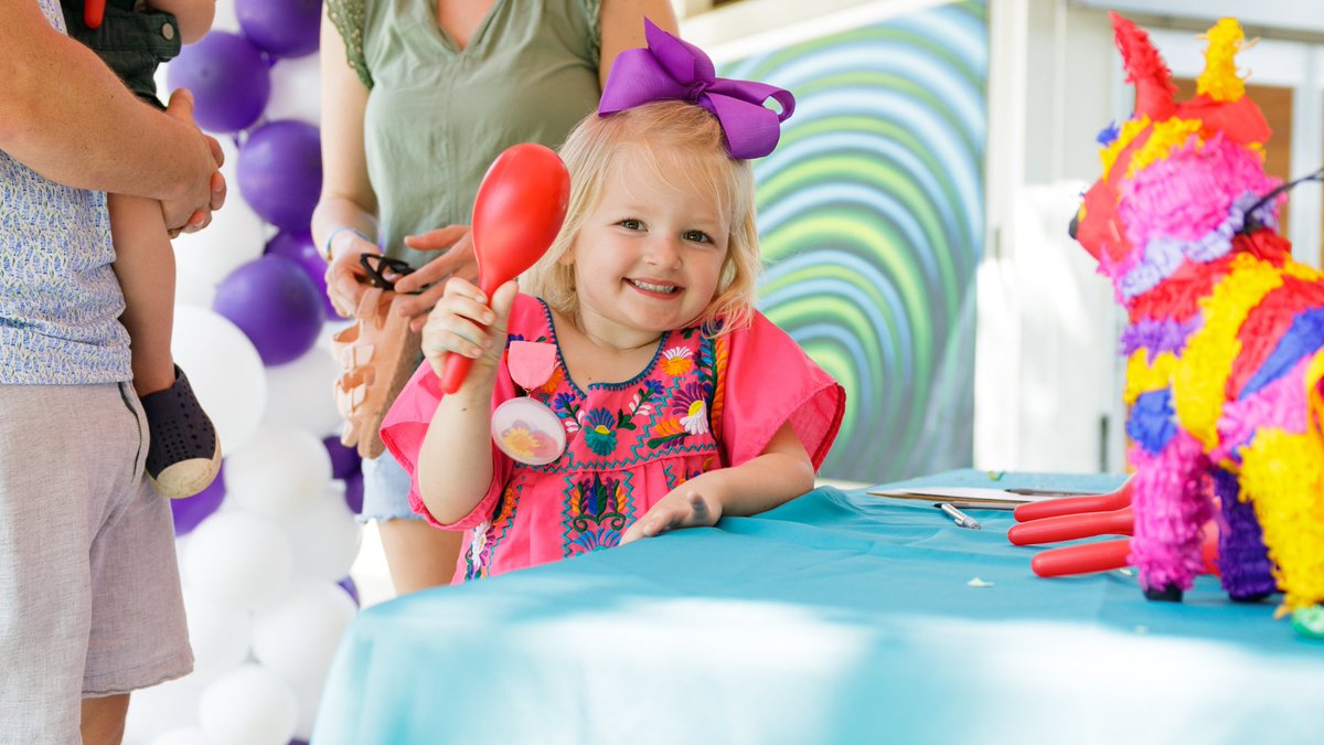 Join us for Super Fun Saturday with @HEB: Fiesta Fun on April 13 from 11:00 am to 2:00 pm, in collaboration with @PurpleUpUSA to celebrate Month of the Military Child. 💜 Learn more about this FREE event: hemisfair.org/event/super-fu…