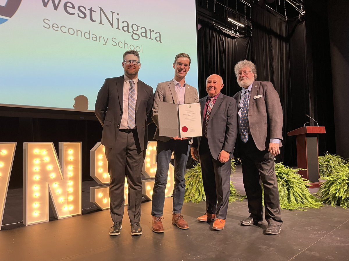 Sam Oosterhoff tweet media