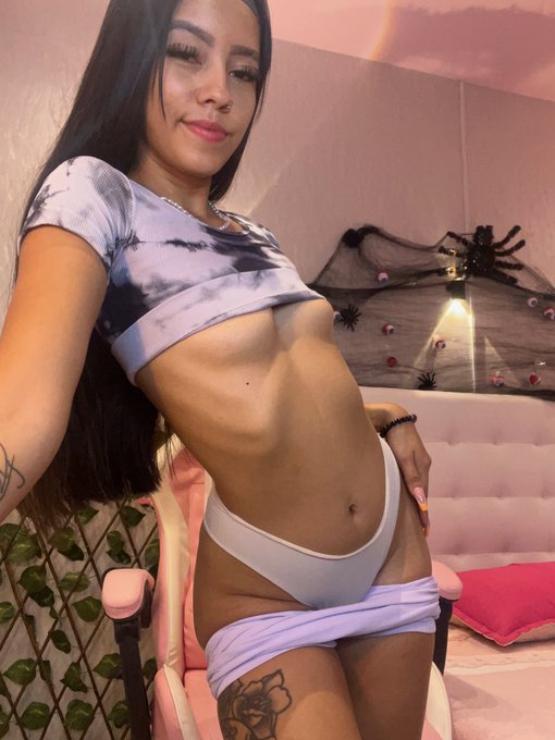 Come on guys join my OF 🩵 #onlyfans #onlyfansgirl https://t.co/wyWfXDZKXD<a href="/tag/onlyfans"class="tags">#onlyfans</a><a href="/tag/onlyfansgirl"class="tags">#onlyfansgirl</a>