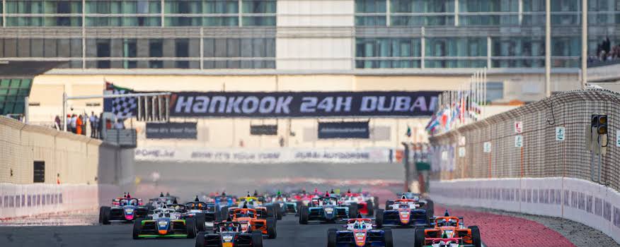 F1Rising's tweet photo. Sejam todos muito bem vindos a final da Formula 4 UAE, chegando a última etapa alguns pilotos ainda podem vencer com muita sorte mas temos claros candidatos. https://t.co/GyMaqLkpj7