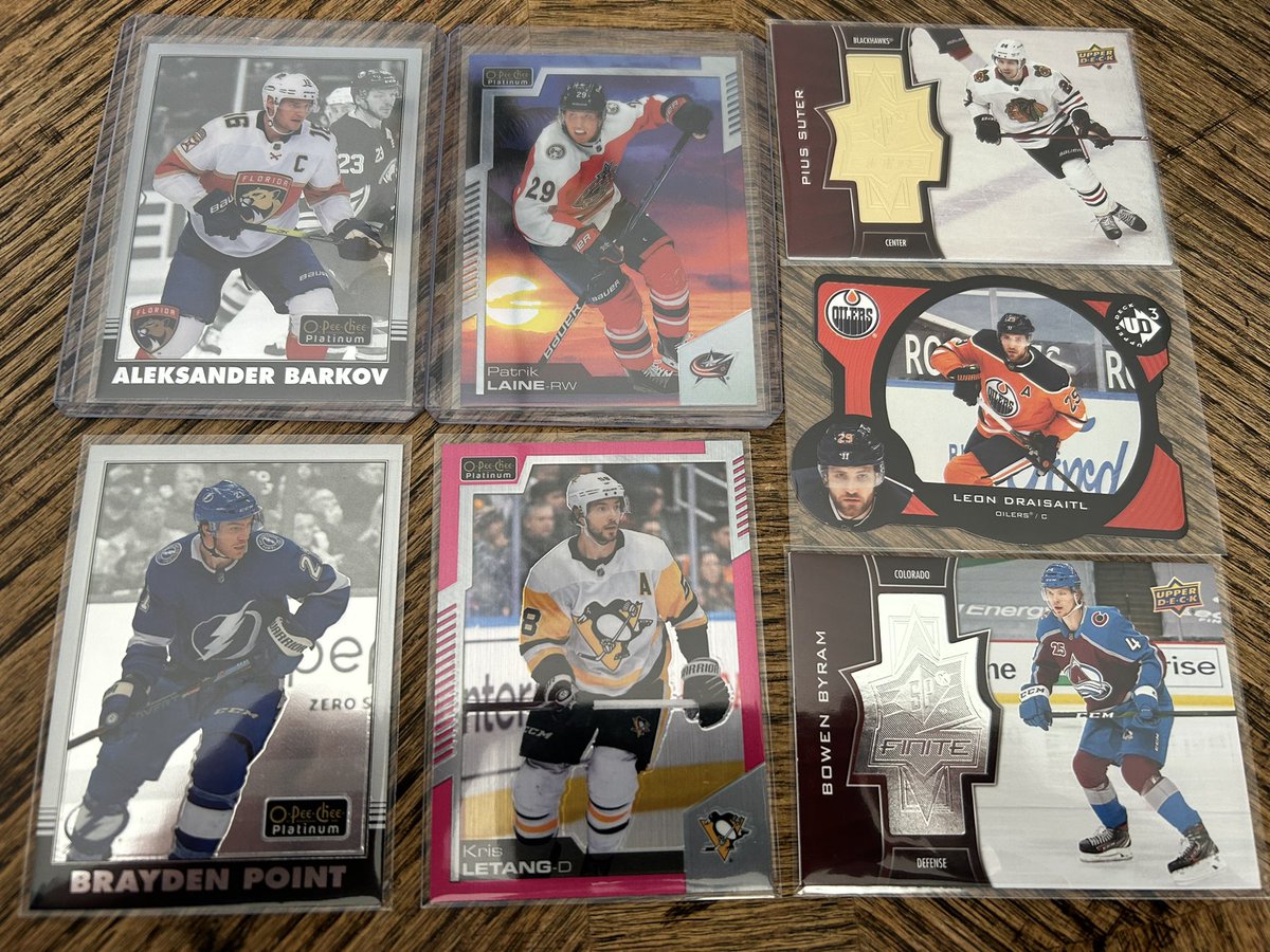 Got in a package from COMC today. Had been waiting a while to fill in some gaps in by Hutton collection. Mostly lower end stuff but I did grab a few harder to find cards as well. There were also some non Hutton cards that are all available.