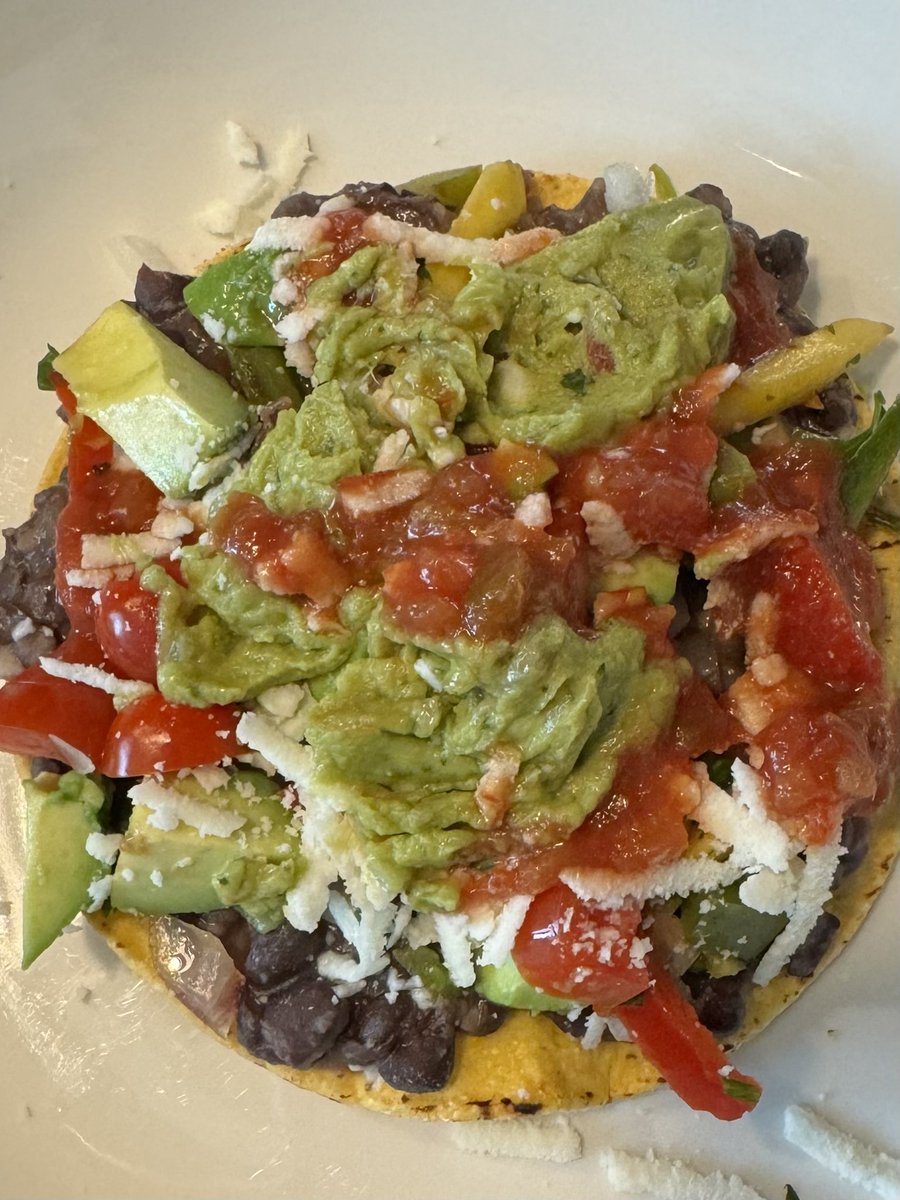 Ended up making Tostadas for dinner 🤷‍♂️😋