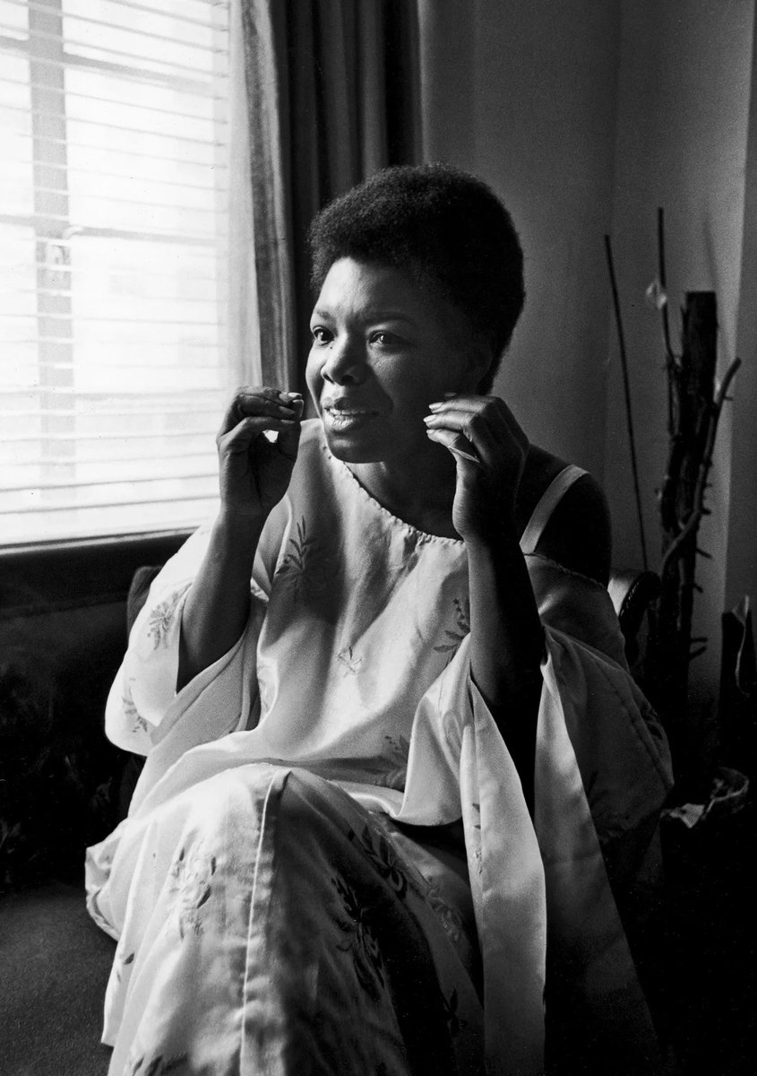 “If we accept being talked to in any kind of way, then we are telling ourselves we are not quite worth the best.” - Maya Angelou | Born April 4, 1928, Maya Angelou was a prolific trailblazer who created poetry that continues to move the hearts of people worldwide. #womenwhowrite