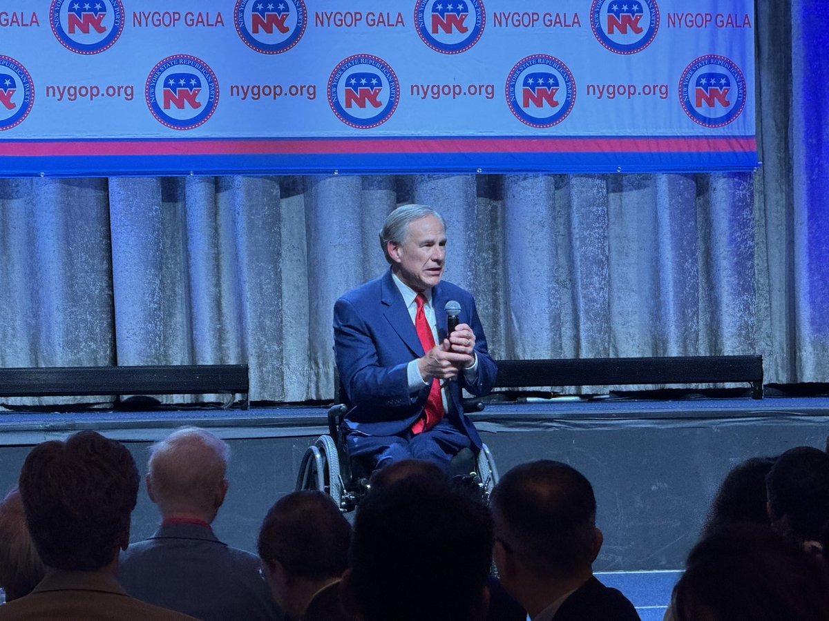 'You can do it here' -- @GregAbbott_TX on his vision of New York's future as a red state. Texas is a model, he says, saying the state was controlled by Dems for over 100 years. 📍 NY state GOP gala @ the Hilton in Midtown