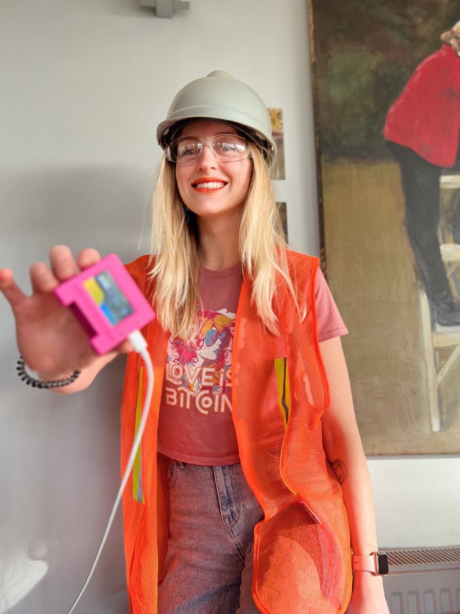 Curious how I have all this free time to do my shenanigans?

It's simple, I'm a sharehodler in Infinity Hash.

I've invested some of my bitties and I let professional miners handle the tech while I'm free to hang out with you guys.

You can become a sharehodler too, start now