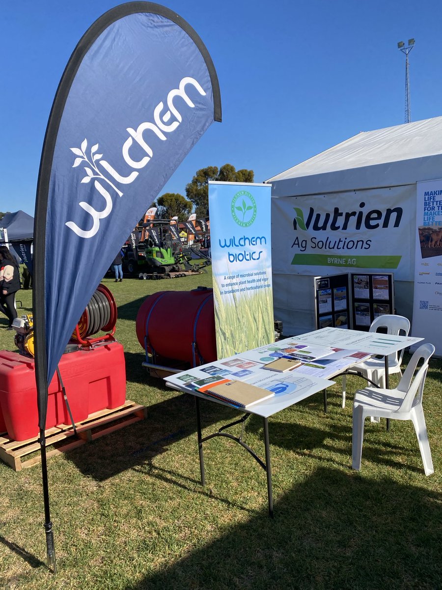 Beautiful day out in the #samallee at #karoonda field day. Gordon is there with Nutrien Byrne Ag, come and say hi if you are in the neighbourhood. ⁦<a href="/Furrow_MSA/">Furrow Management Systems Australia</a>⁩ ⁦@WilchemSA⁩