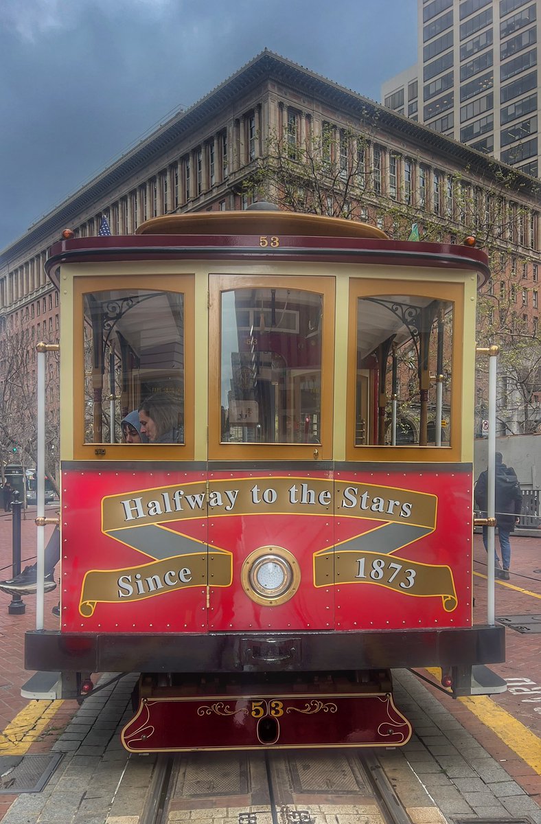 Scenes of SF MUNI tweet media