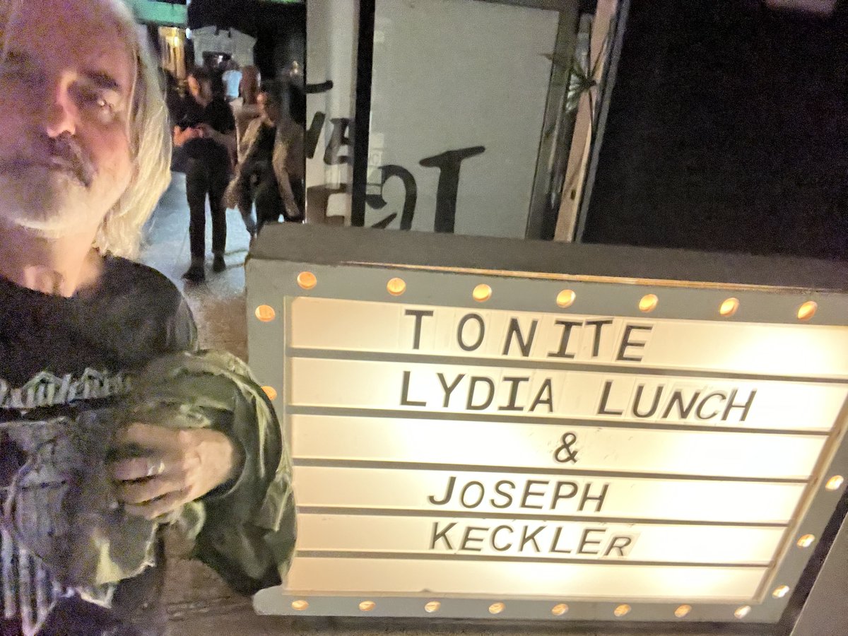 I went to see Lydia Lunch, Joseph Keckler and Jack Sargeant at The Great Club in Sydney's Marrickville.
Out of the past and beyond time, nostalgic and dreamy, aggressive and witheringly humorous. And certainly inspirational, if not always easy to 'Like'.

markmordue.substack.com/p/night-of-the…