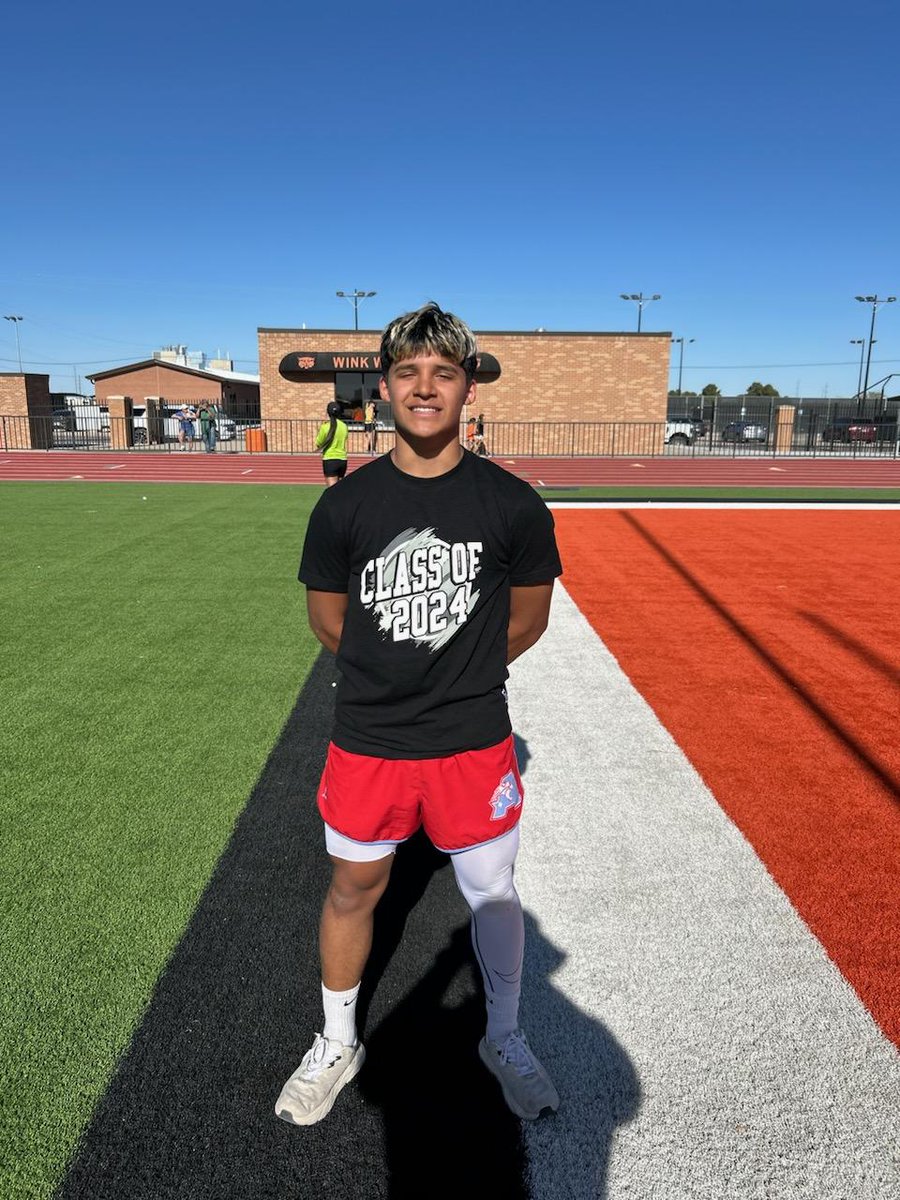 WildcatsEPTX's tweet photo. District 6-2A Track Meet:

Congratulations to Marcos Gutierrez, placing 3rd in the 200M Run.

Advancing to the Area Round 

ClawsUp!!! https://t.co/EROTcjKWKY