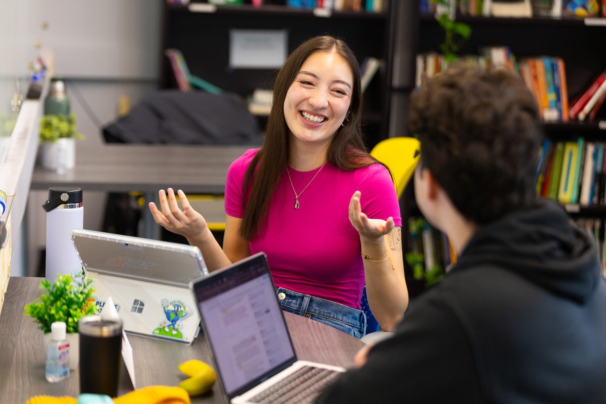 Microsoft Teams received an upgrade with fresh features, including improved accessibility. Make sure your MS 365 apps are installed and up to date to automatically receive the upgrade over the next few weeks. #UBuffalo #Upgrade #Teams 🌟 bit.ly/3PvMCDh