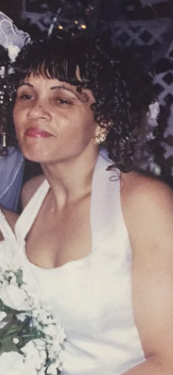 _Freespiritchic's tweet photo. 5 years today. 💔

#RIPMOM
#GuardianAngel https://t.co/9b170fNdRf