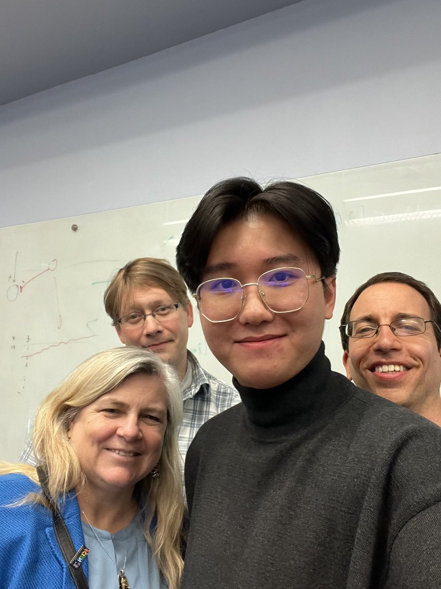 I think this was my final senior honors defense! Congrats to Michael on his impactful work in the Weiss lab! Bacterial tolerance and heteroresistance- impressive work @emorycollege Michael will pursue his PhD in Molecular Biology next year @Princeton