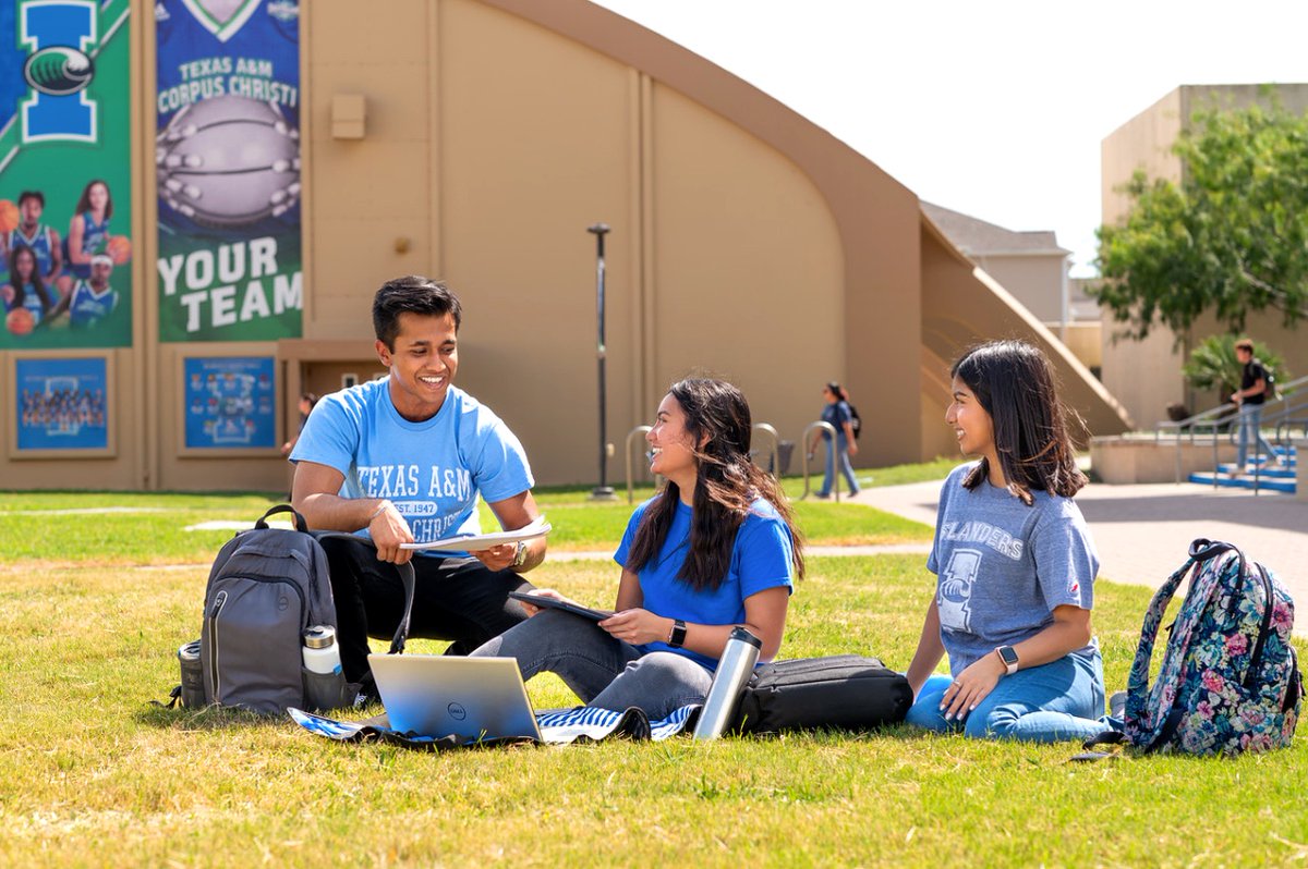 A beautiful day on the Island requires study time in the sunshine ☀️ #tamucc