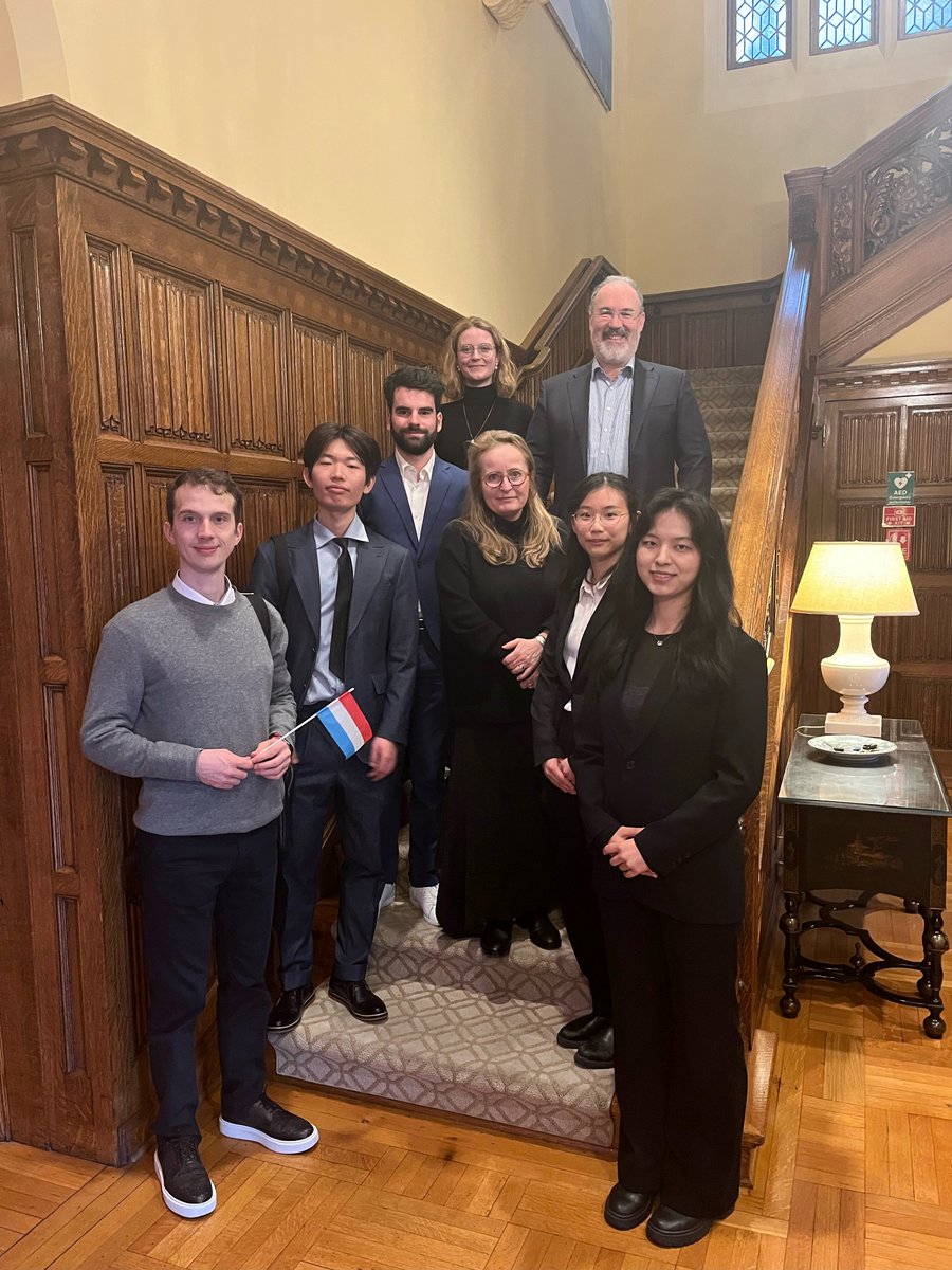 Ambassador @NicoleBintner was delighted to host students and supervisors from @uni_lu , participating in the largest competition for #lawstudents in the world, to discuss international law, court competition and student life in #Luxembourg . #jessup2024