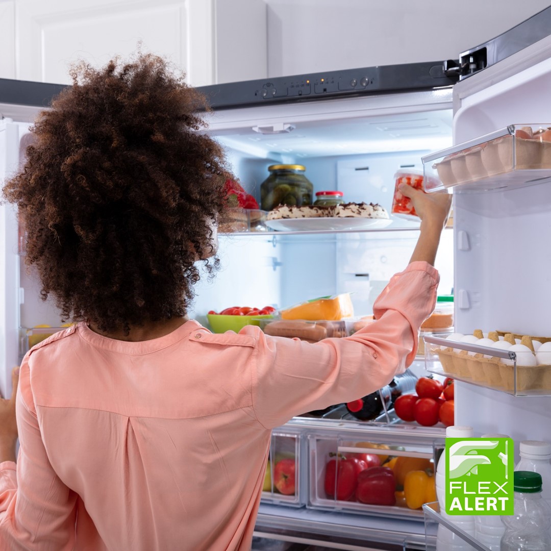 🌧️ April showers are here, which means more time spent indoors! You can improve your refrigerator’s efficiency by cleaning it out. Learn more ➡️ ow.ly/QLWc50R8Ii0