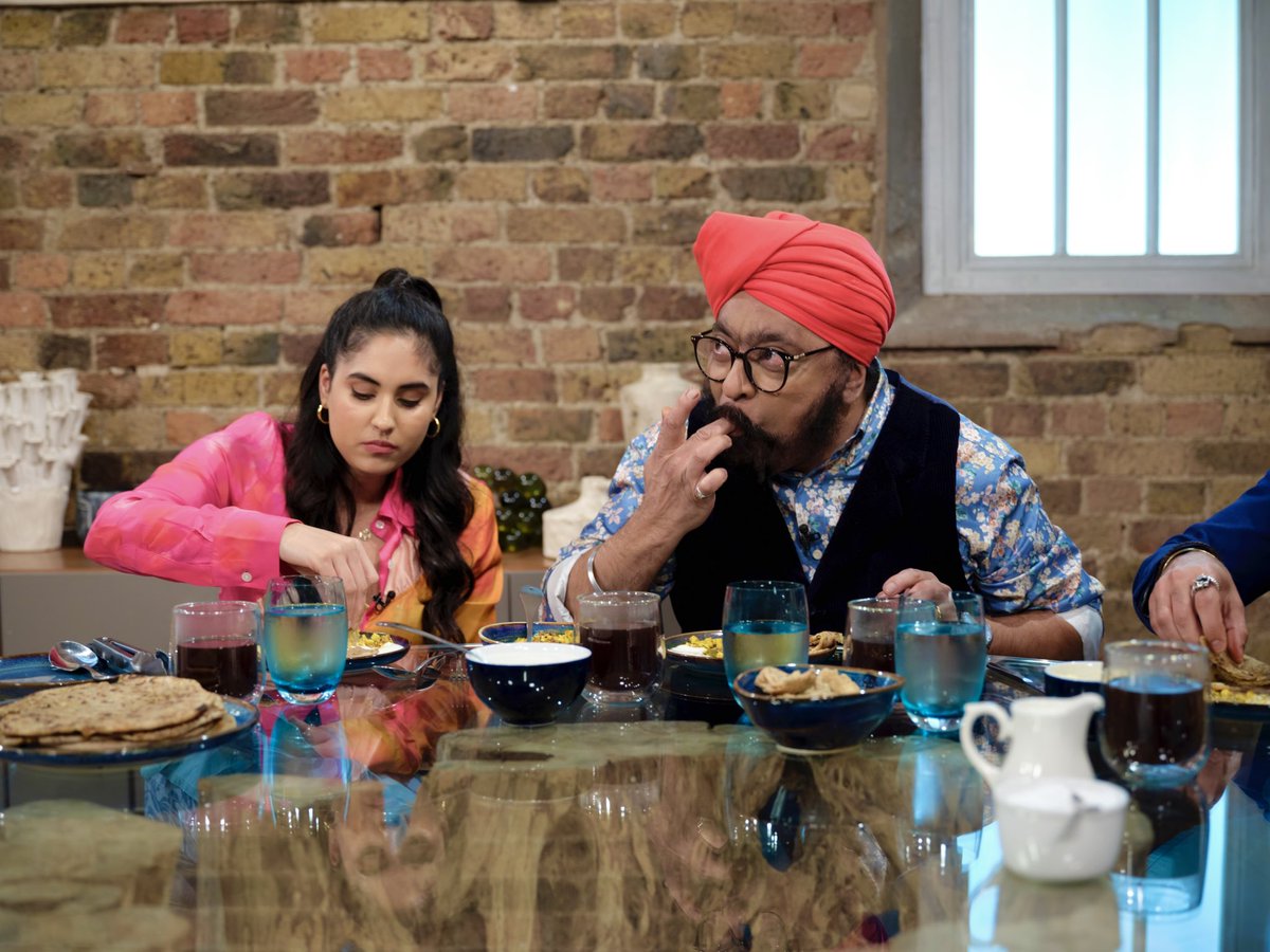 Catch me on @SaturdayKitchen’s Vaisakhi Special on 𝗦𝗨𝗡𝗗𝗔𝗬 𝗮𝘁 𝟭𝟬𝗮𝗺 𝗼𝗻 𝗕𝗕𝗖𝟭! 🇮🇳 I whipped up my Punjabi fried chicken with pakora waffles 🤤 #Vaisakhi is the Sikh New Year and a celebration of the birth of the Khalsa 🪯 Tune in to learn all about it 🙏🏾