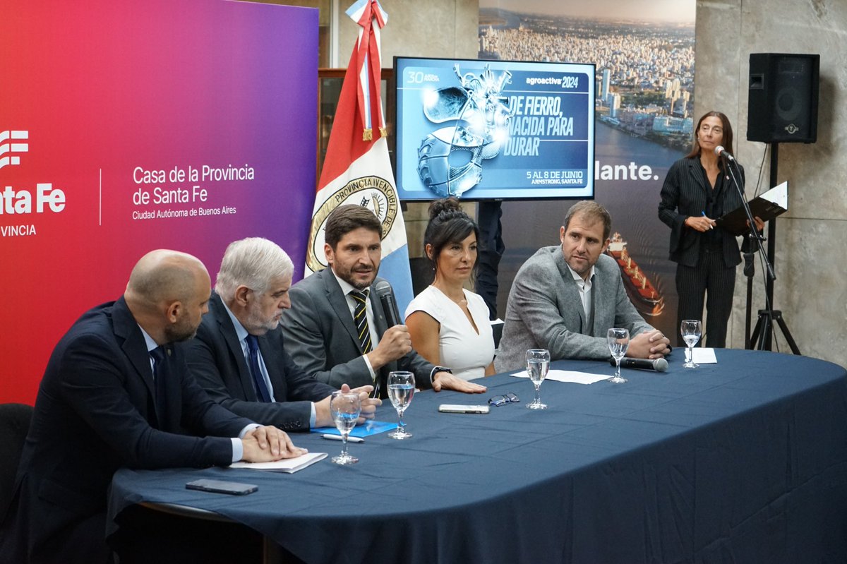 Maximiliano Pullaro tweet media