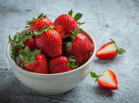 Vengo a abrir un melón que hacía tiempo que había que abrirlo.

La fresa, OBJETIVAMENTE hablando es la mejor fruta de la historia. No tiene rival. Le sigue de cerca el melocotón.