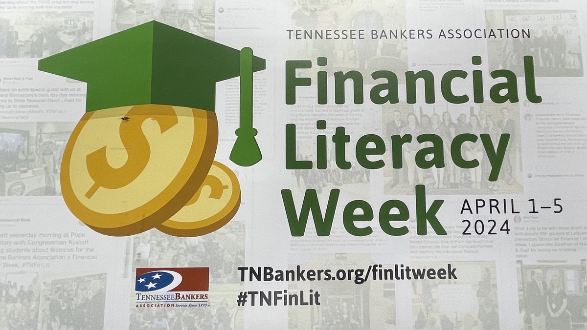mayormoore2002's tweet photo. Tennessee Bankers Association Financial Literacy Week 2024! It was a honor to speak to one of Mr. Dunkle’s Senior Personal Finance Classes at Perry County High School! Always a blessing to represent BOPC and TNBankers! #TNFinLit #BOPC ⁦@TNBankers⁩ https://t.co/cyopSYhCra https://t.co/2zeq5U2IVE