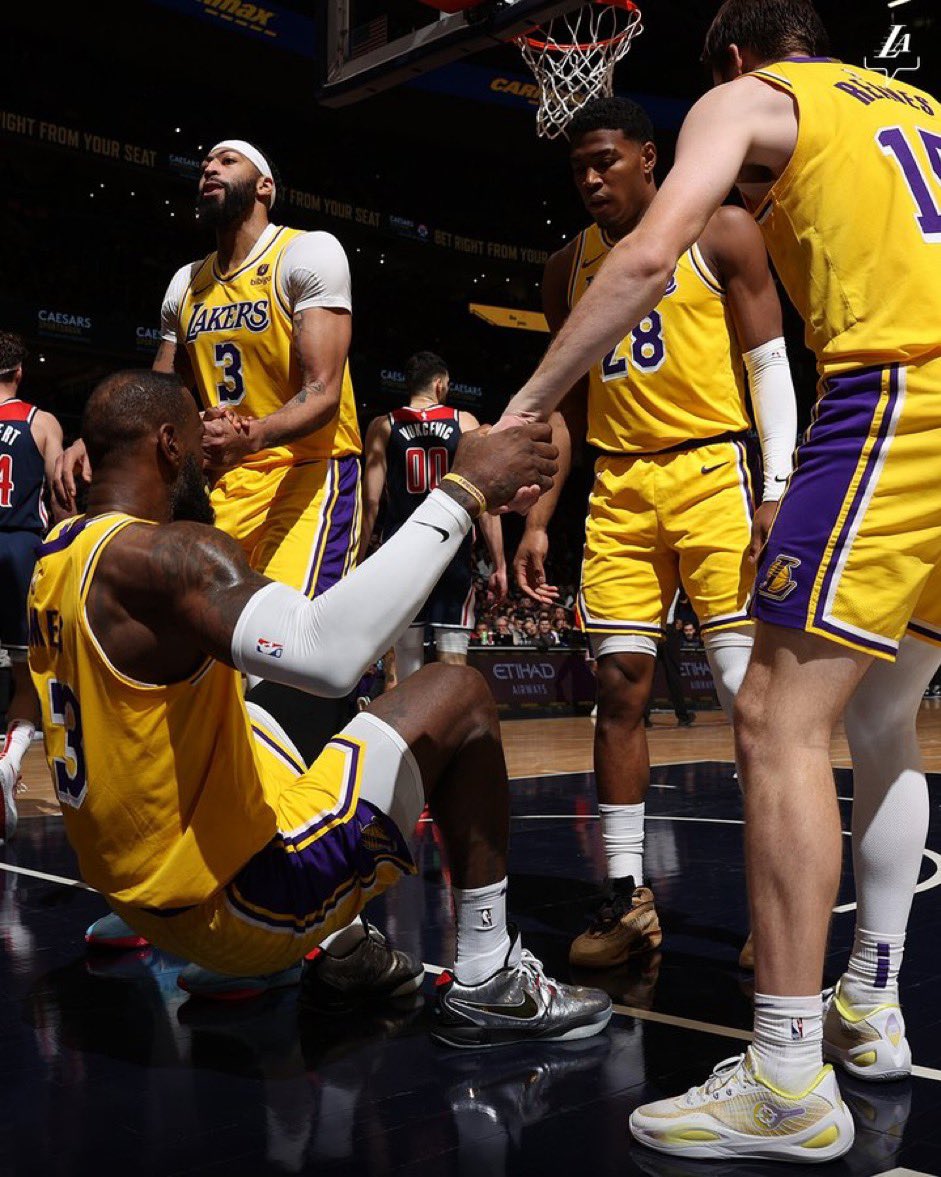 Lakers World France 🇨🇵 tweet media