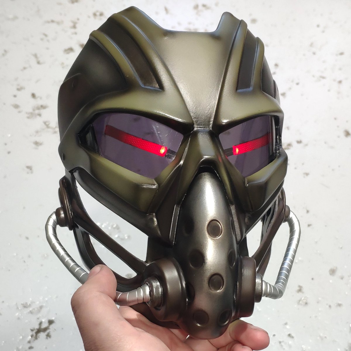 PropsMy's tweet image. I present to you the Cabal mask from the game Mortal Kombat 11. The product is made on a 3D printer, cast from polyurethane, some elements are made from photopolymer resin. #kabal #kabal #kabalmk #kabalmk11 #mortalkombat #mortal #mortalkombat11 #mortalkombatxl #mortalkombatmemes