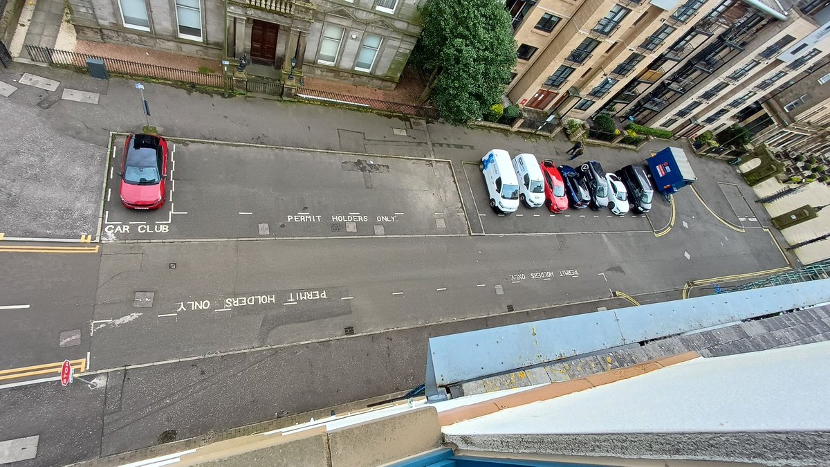 Robert Drysdale tweet media