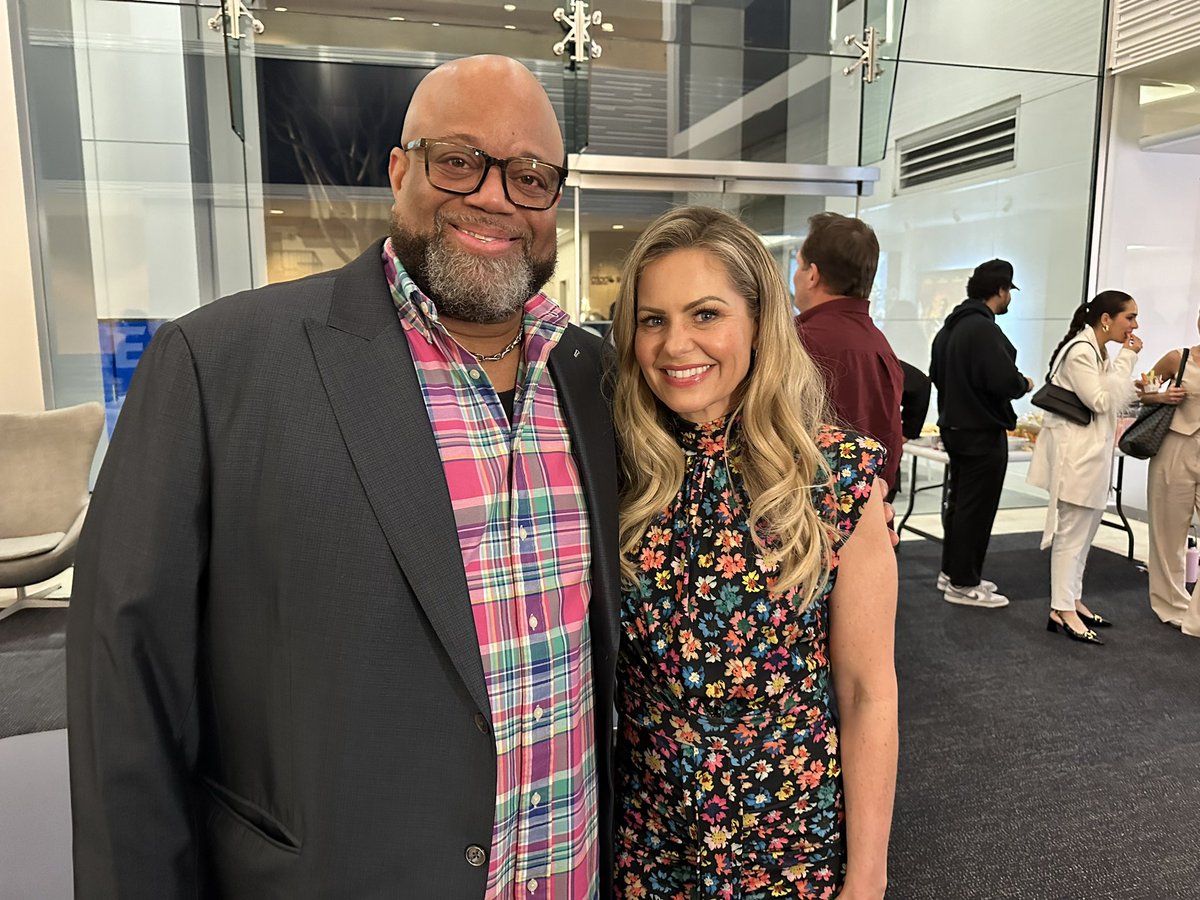 About last night… @unsungheromovie What a great film! @candacecbure and her team did their thing on this film. Do yourself a favor and take the entire family to see this film! @geraldwebb thanks for including me. #2timeemmynominee #webringdafunny #holarious #actorslife #setlife