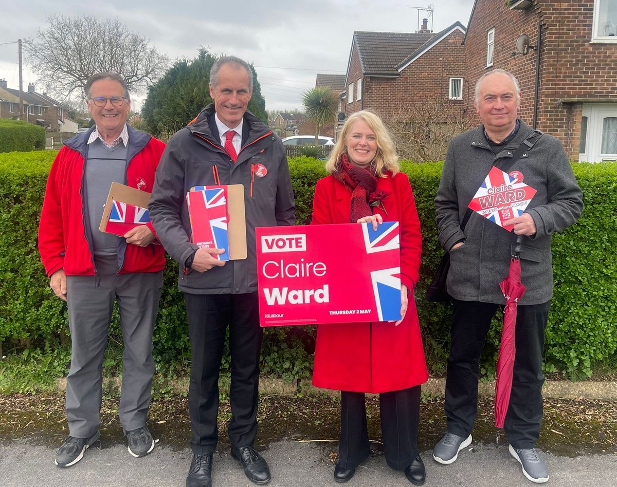 Visited #Elkesley with @Bill_Esterson this afternoon. Spoke to a resident, who told me he voted Conservative last time because he wanted to get #Brexit done. Next time, he's voting #Labour. He is fed up with having PMs he didn't vote for, and it's time for change