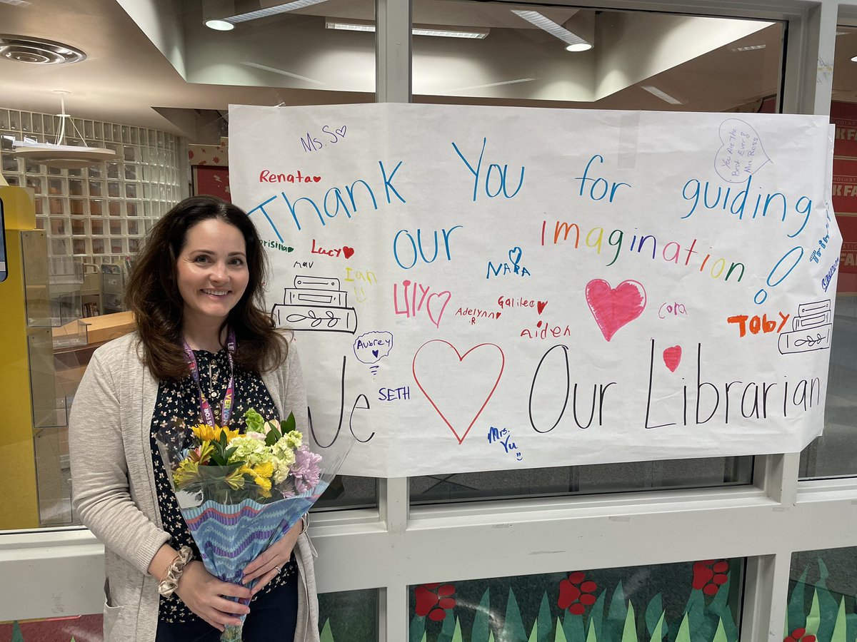 Happy #NationalSchoolLibrarianDay @TISDRES is so lucky to have an amazing librarian, Mrs. Comeau! (Sunshine committee provided special treats for her today!)